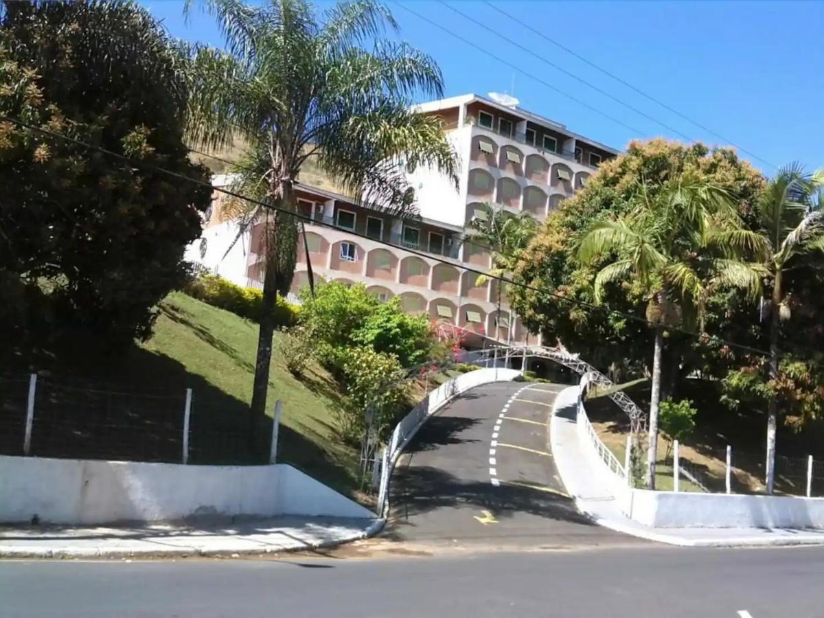 Agradavel Flat - Cavalinho Branco - Aguas De Lindoia Apartment Ngoại thất bức ảnh